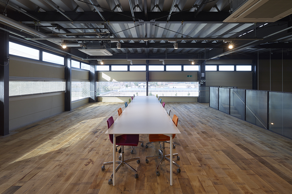 ワイルド無垢ナラMoreWild 特注色 施工例 11