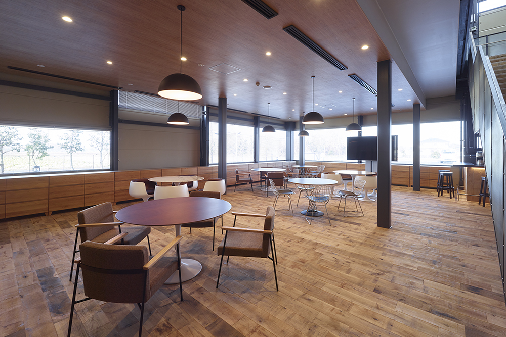 ワイルド無垢ナラMoreWild 特注色 施工例 6