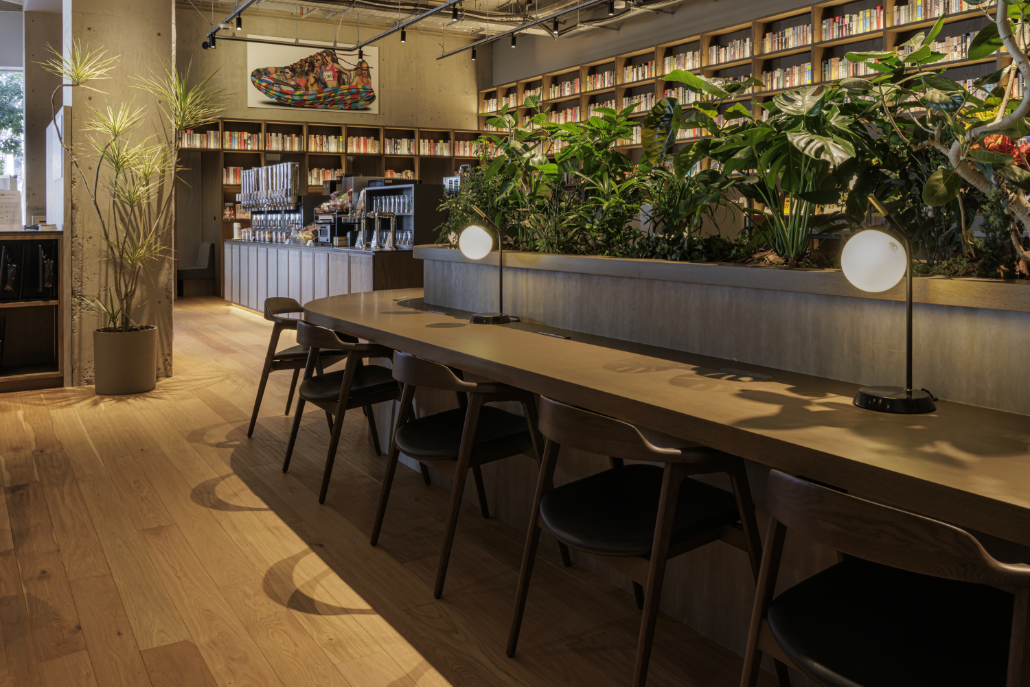 ワイルド直貼ロング OWL-9001（オーク 節あり オスモクリアー）　施工例 2