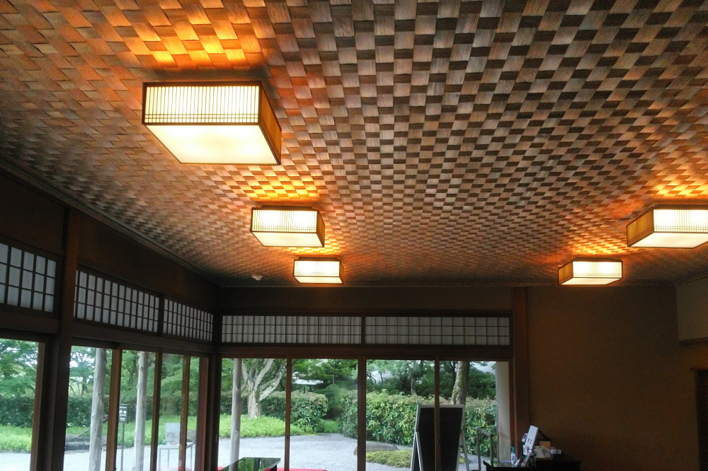 【新商品】<br/>ウッドペッカー天井 あじろ