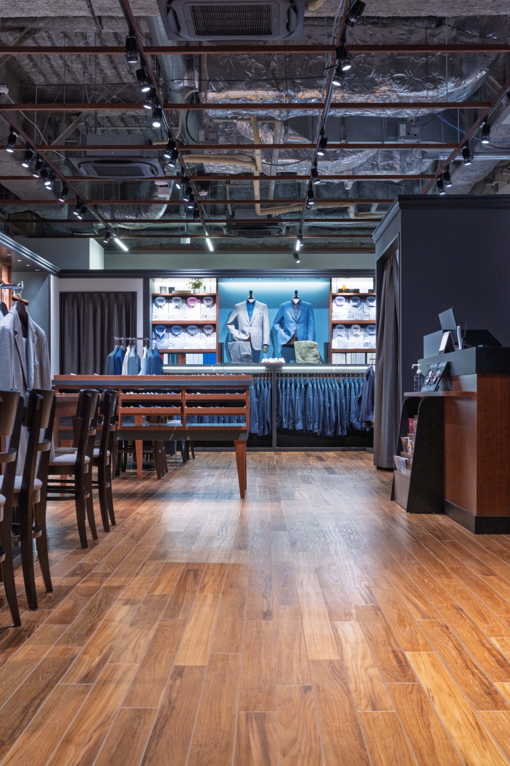 azabu tailor八重洲店 様　施工事例4