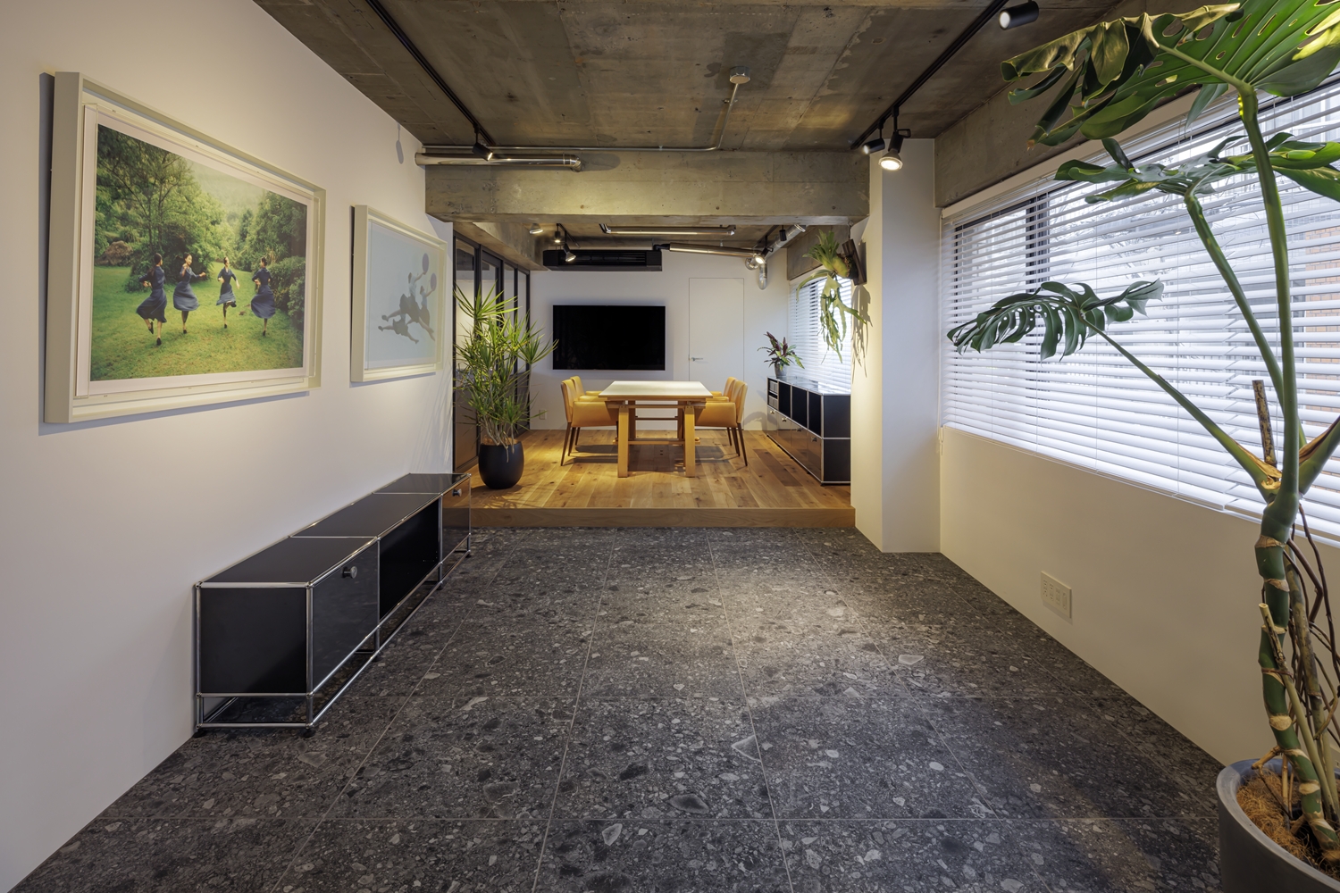 NC-04 ナラ 節あり/ナチュラル（オイル風仕上げ） 施工例 3