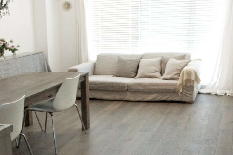 ワイルド45　ナラ節あり特注色　施工事例